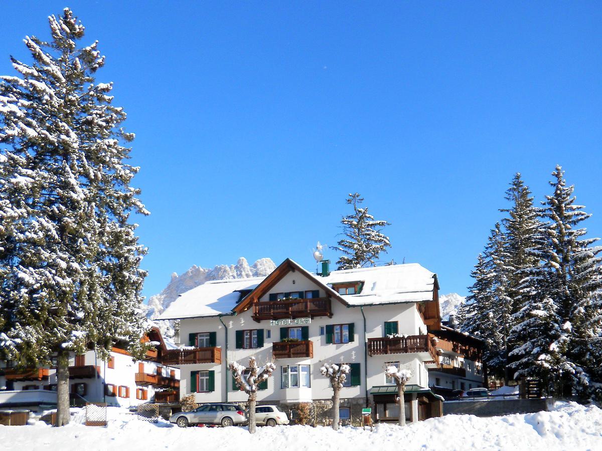 Hotel Oasi Cortina dʼAmpezzo Exterior foto