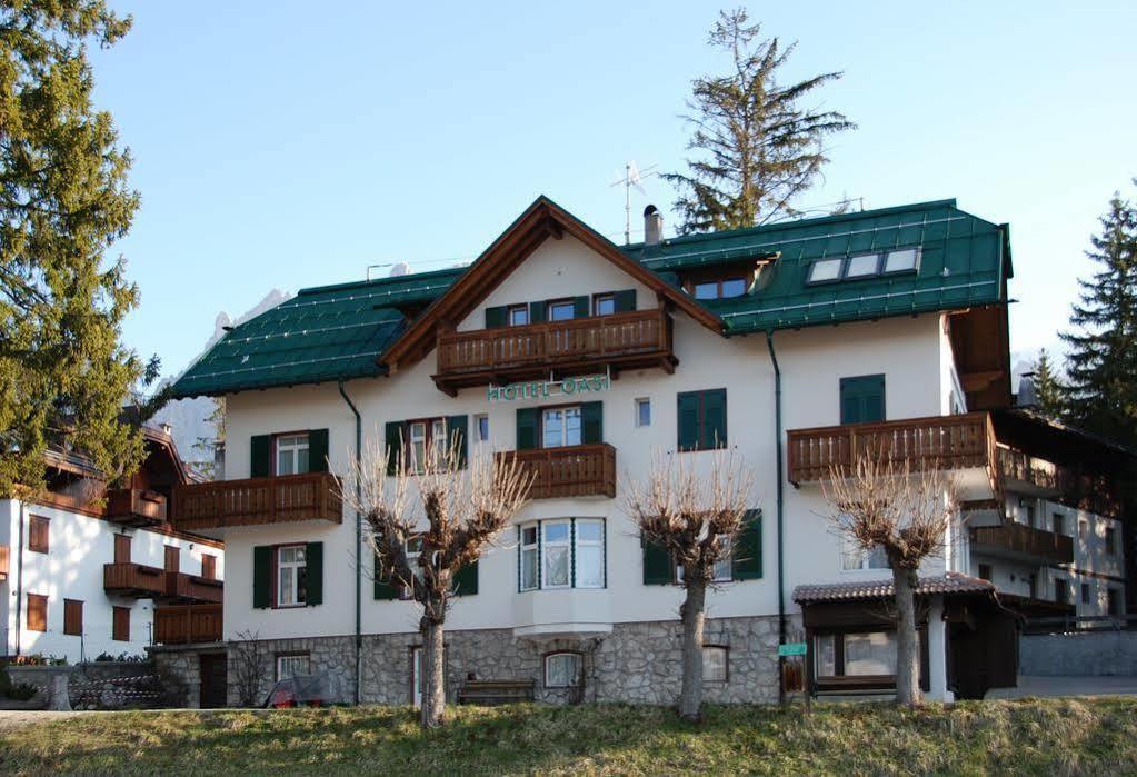 Hotel Oasi Cortina dʼAmpezzo Exterior foto